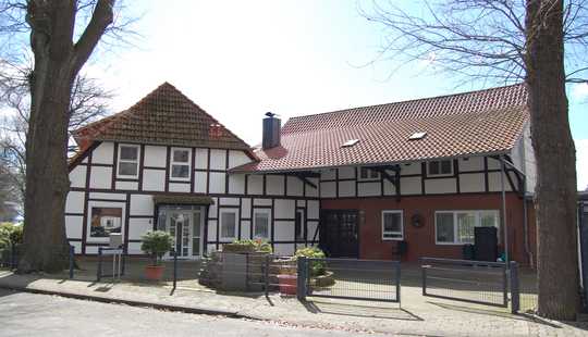 Bild von !!! 1 Haus (Frei) + 2 Wohnungen (Vermietet) in Volkse zu Verkaufen !!!