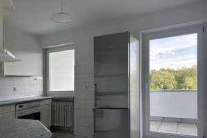EI 6775 Ruhige, großzügige 4-Zimmer-Eigentumswohnung mit Süd-Loggia und Donaublick – Die vollständige Adresse der Immobilie erhältst du vom Anbieter., 93059 Reinhausen, Regensburg – Vorschaubild 8
