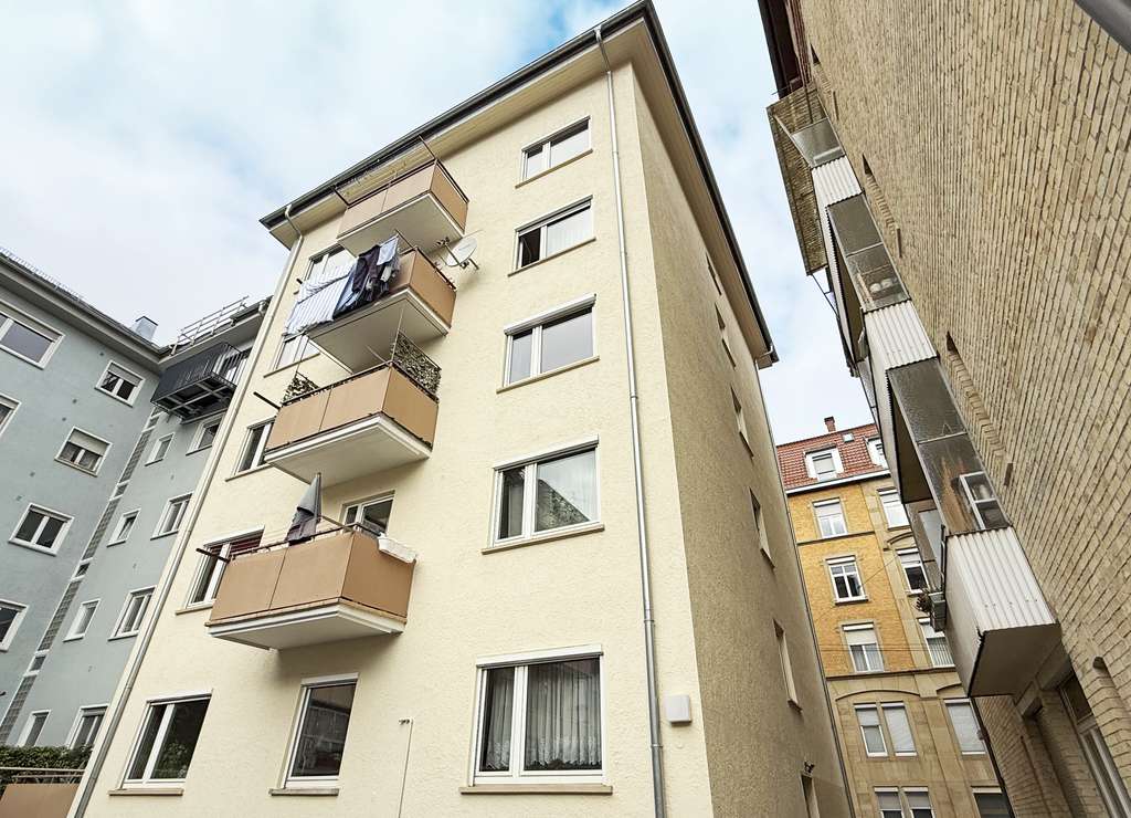 Stuttgart-West: 3-Zimmer-Wohnung mit Balkon in zentraler Lage