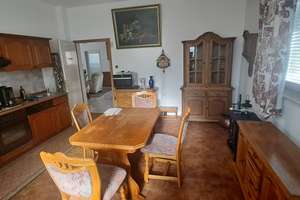 ## Schöner Bungalow in ruhiger Lage # Terrasse & Garten # Lagerhalle & Hof # 6 Garagen # 8 PKW-ST ## – Die vollständige Adresse der Immobilie erhältst du vom Anbieter., 76437 Rastatt – Vorschaubild 3