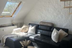 Nachmieter gesucht für helle Maisonette-Dachgeschosswohnung in Krefeld-Bockum – Windmühlenstraße 81, 47800 Bockum, Krefeld – Vorschaubild 2