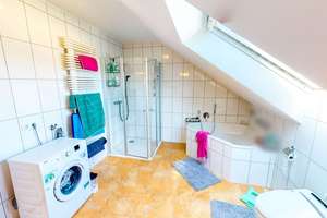 Zweifamilienhaus mit großem Garten in bester Lage – Die vollständige Adresse der Immobilie erhältst du vom Anbieter., 85051 Süd, Ingolstadt – Vorschaubild 34