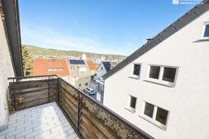 Große Maisonettewohnung (135 qm) in Top-Halbhöhenlage * 3 Balkone * 2 Garagen * Garten – Die vollständige Adresse der Immobilie erhältst du vom Anbieter., 70327 Wangen, Stuttgart – Vorschaubild 3