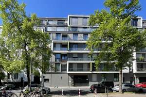 Exklusive 2-Zimmer-Whg. mit EBK, Parkett & Balkon im    "John Park"..... MITTEN IN MITTE