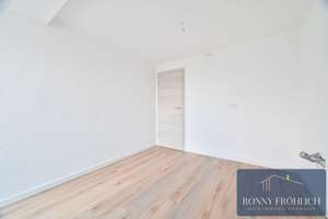 WOW! Frisch saniert: Stilvolle 3-Raum-Maisonette mit Balkon, Aufzug & Fernblick auf dem Kaßberg! NEU – Uhlichstraße 8, 9112 Kaßberg, Chemnitz – Vorschaubild 9