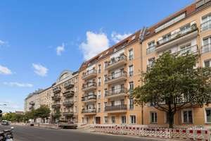 Kernsanierte Altbauwohnung mit Terrasse und Garten – urban wohnen, ruhig genießen – Die vollständige Adresse der Immobilie erhältst du vom Anbieter., 10249 Friedrichshain, Berlin – Vorschaubild 3