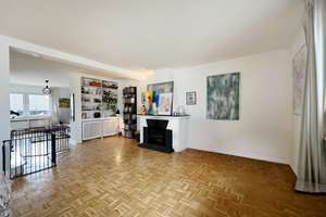 Charmantes Maisonette-Penthouse mit EBK, Garage und 2 Balkonen – Die vollständige Adresse der Immobilie erhältst du vom Anbieter., 40239 Düsseltal, Düsseldorf – Vorschaubild 7