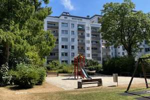 Schöne 3,5 Raum Penthouse  Wohnung mit Terrasse