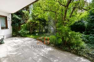 Zum Sanieren : Verstecktes Gartenjuwel mit Südterrasse und viel Potenzial – Die vollständige Adresse der Immobilie erhältst du vom Anbieter., 81475 Fürstenried-West, München – Vorschaubild 4