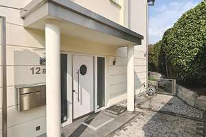 ** Vor den Toren Frankfurts - Exklusive Doppelhaushälfte mit neuer Luxus-EBK, Wall-Box & Garage! ** – Heinrich-Heine-Straße 12, 63303 Dreieich – Vorschaubild 6