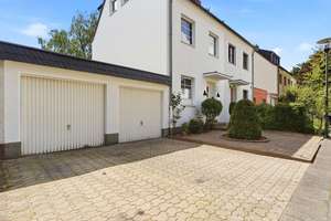 Sonnenverwöhnte Doppelhaushälfte auf Südgrundstück – Die vollständige Adresse der Immobilie erhältst du vom Anbieter., 51109 Merheim, Köln – Vorschaubild 2