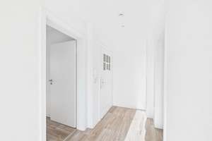2 Raum Wohnung mit Balkon – 4249 Knautkleeberg-Knauthain, Leipzig – Vorschaubild 4