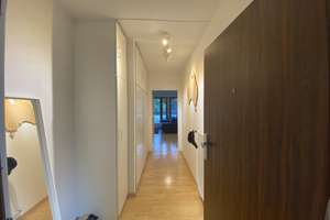Schönes Appartement mit großer Südloggia / Zentrale Oststadtlage – Die vollständige Adresse der Immobilie erhältst du vom Anbieter., 76131 Oststadt, Karlsruhe – Vorschaubild 5