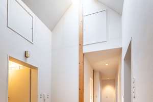 Architektenhaus auf außergewöhnlichem Grundstück – Die vollständige Adresse der Immobilie erhältst du vom Anbieter., 81929 Johanneskirchen, München – Vorschaubild 22