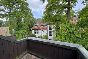 Modernisierte 3-Zimmer Dachgeschoss Wohnung - 2 Balkone + 2 Badezimmer – Waldschmidtstraße 5, 81545 Harlaching, München – Vorschaubild 16