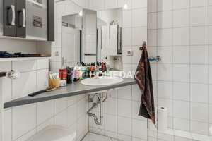 Attraktive 3-Zimmer-Etagenwohnung mit Westbalkon und modernisiertem Bad in Lübeck – Die vollständige Adresse der Immobilie erhältst du vom Anbieter., 23560 Sankt Jürgen, Lübeck – Vorschaubild 9