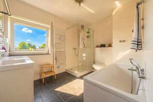 Reihenmittelhaus in Kirchhellen mit 5 Zimmern und Garage – Die vollständige Adresse der Immobilie erhältst du vom Anbieter., 46244 Kirchhellen-Mitte, Bottrop – Vorschaubild 2