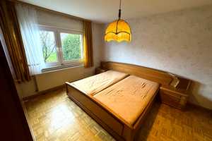 Ober-Mörlen: Charmantes Zweifamilienhaus mit traumhaftem Garten – Wetteraukreis – Vorschaubild 7
