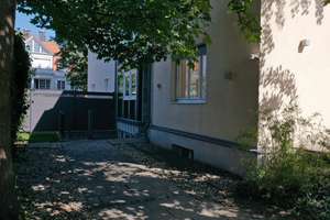 Wohnen in München-Bogenhausen – Doppelhaushälfte mit Hobbyraum, Au-pair-Bereich und Einzelstellplatz – 81769 Altbogenhausen, München – Vorschaubild 35