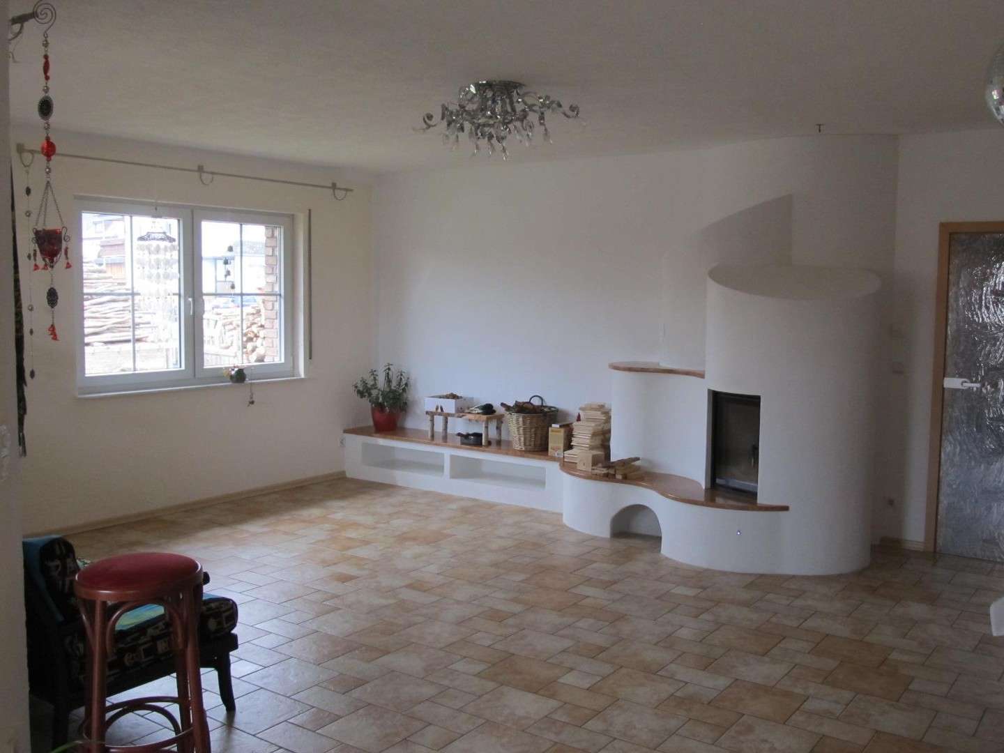 Immobilie in Hohenroda - Einfamilienhaus - ländlich, ruhig, geräumig mit Garten und Garage - Bild 2