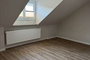 von privat - Dachgeschosstraum in bester Lage Lindenthals, Erstbezug nach Kernsanierung – Hans Sachs Str. 42, 50931 Lindenthal (Ortsteil), Köln – Vorschaubild 4