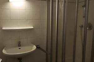 1 Zi-Whg. | im Grünen | Frisch renoviert | Balkon | Ideal für Singles | TG – Barnecker Straße 17, 4178 Böhlitz-Ehrenberg, Leipzig – Vorschaubild 11