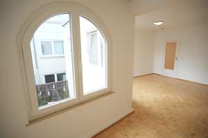 Schöne neu sanierte 2-Zimmerwohnung, Innenstadt nähe Allerheiligentor