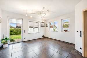 Traumhaftes Familiendomizil im idyllischen Wardenburg – Oldenburg (Kreis) – Vorschaubild 3