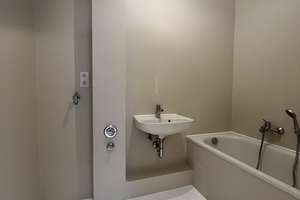 Property thumbnail 8