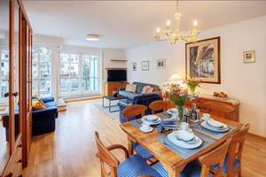 Möbliert: Ruhiges Wohnen mit Balkon in Solln 