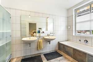 Barrierefreie Terrassenwohnung in Wandsbek – direkt einzugsbereit! – Die vollständige Adresse der Immobilie erhältst du vom Anbieter., 22041 Wandsbek (Ortsteil), Hamburg – Vorschaubild 7