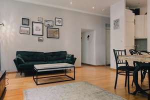Furnished Altbau Apartment with Garden Steps from Kurfürstendamm - available Oct 2026 - Mar 2027 – Mommsenstraße 23, 10629 Charlottenburg, Berlin – Vorschaubild 6