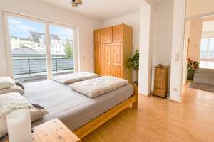 Stilvolles Penthouse mit großzügigen Außenflächen in einer der besten Lagen Darmstadts – Die vollständige Adresse der Immobilie erhältst du vom Anbieter., 64285 Mitte, Darmstadt – Vorschaubild 11