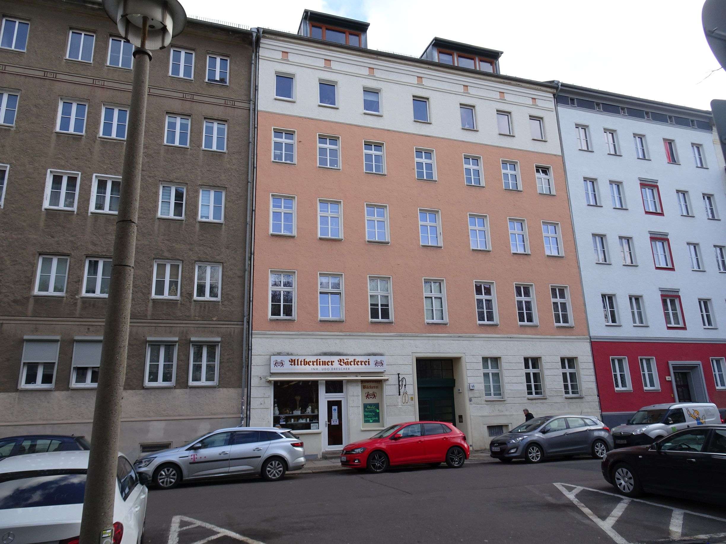2-Zimmer Maisonette-Wohnung im 4. OG in Berlin-Friedrichshain, renovierungsbedürftig, Berlin – Bild 1