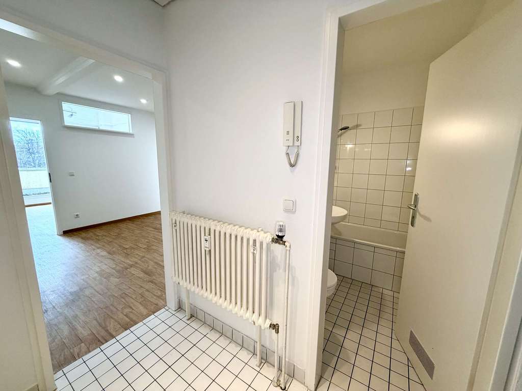 Immobilie in Vaterstetten - Hammer-Preis! Dachterrassenwohnung in zentraler Lage von Baldham - Bild 3