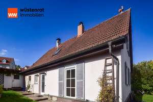 Kleines Familienhaus in Poppenlauer: Solide Basis mit Holzofen & viel Gestaltungsfreiraum! – Die vollständige Adresse der Immobilie erhältst du vom Anbieter., 97711 Maßbach – Vorschaubild 4