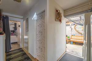 Modernisiertes Familienhaus in Rendsburg (Dach, Heizung, Bad, Küche) mit sonnigem Garten – Rotenhöfer Weg 88, 24768 Rendsburg – Vorschaubild 12
