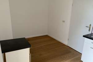 Helle 2-Zimmer-Wohnung mit Balkon und Einbauküche in zentraler Lage von München – Guldeinstraße 31, 80339 Westend, München – Vorschaubild 9