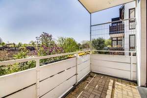 Bremen - Gete / Charmante Maisonette-Wohnung mit Terrasse, Balkon und Garage – Die vollständige Adresse der Immobilie erhältst du vom Anbieter., 28211 Gartenstadt Vahr, Bremen – Vorschaubild 7