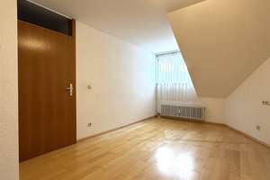 Großzügige 3,5-Zimmer Dachgeschosswohnung mit Sauna und Garage – Die vollständige Adresse der Immobilie erhältst du vom Anbieter., 74081 Horkheim, Heilbronn – Vorschaubild 16