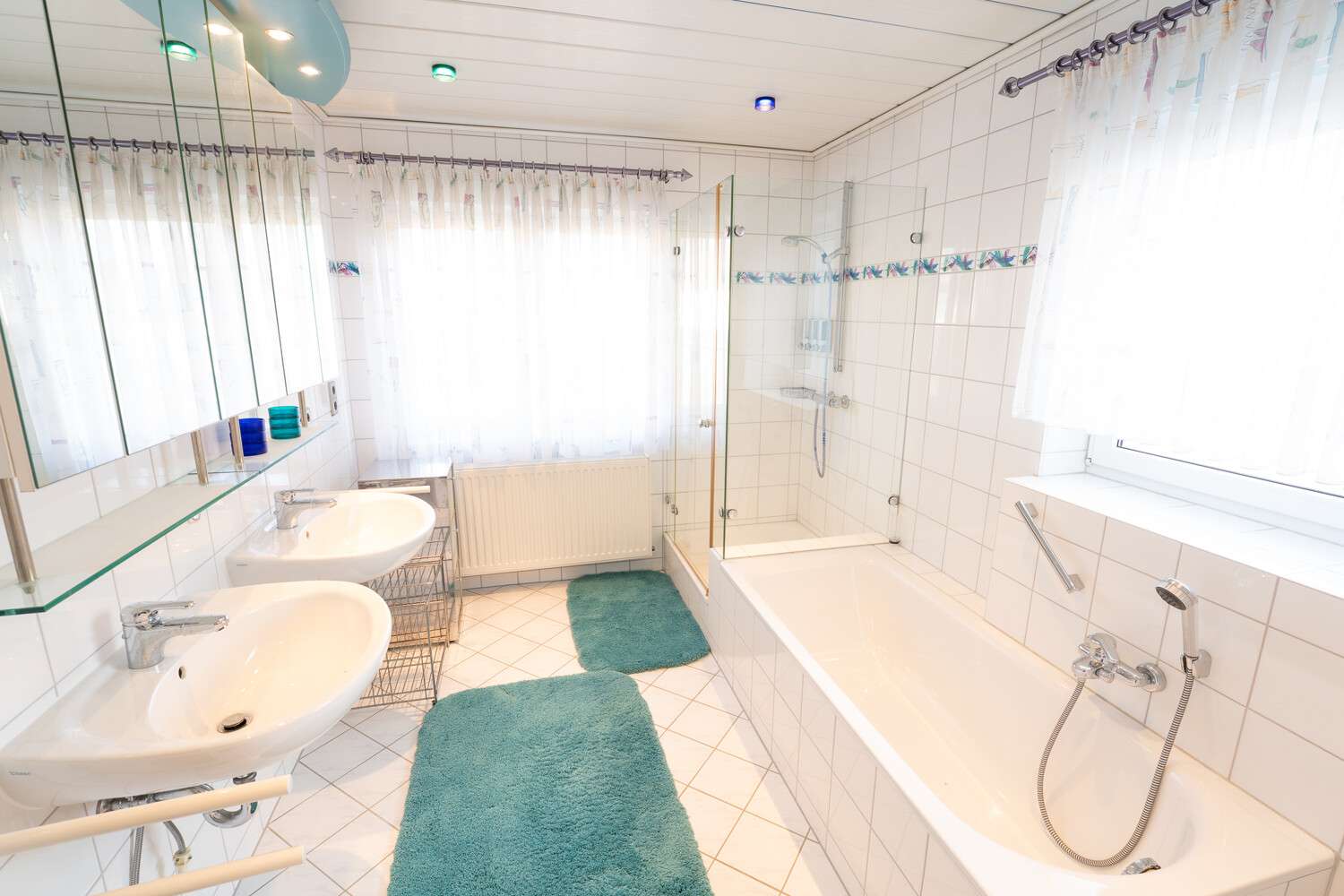 Immobilie in Wellendingen - Großzügiges Haus mit flexiblen Nutzungsmöglichkeiten - Bild 8