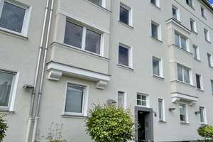 Tolle Lage: 2-Zimmer Wohnung mit sonnigem Balkon