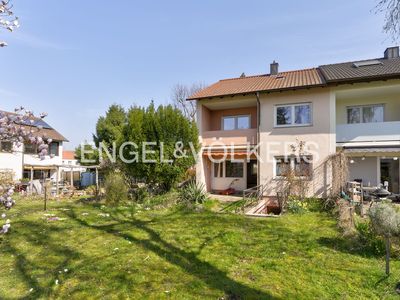 Charmantes Reihenendhaus auf Erbbaugrundstück
