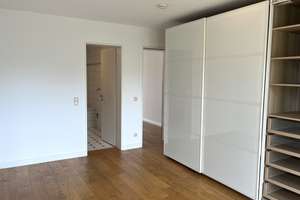 Oberkassel - Rheinallee! Großzügige Eigentumswohnung im 2. OG mit Rheinblick und Sonnengarantie! – Die vollständige Adresse der Immobilie erhältst du vom Anbieter., 40545 Oberkassel, Düsseldorf – Vorschaubild 17