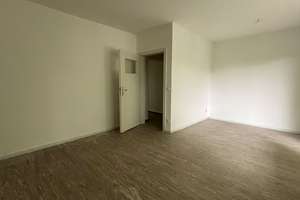 Helle 3,5-Zimmer-Wohnung mit Balkon. 1 Monat kaltmietfrei!