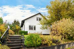 Familienidyll im Grünen – helles, modernisiertes Einfamilienhaus mit großem Garten und Südterrasse – Die vollständige Adresse der Immobilie erhältst du vom Anbieter., 72461 Albstadt – Vorschaubild 1