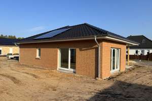 Neubau-Klinkerbungalow in beliebter Lage – Die vollständige Adresse der Immobilie erhältst du vom Anbieter., 29313 Hambühren – Vorschaubild 11