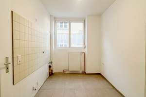 Großzügige 3-Zimmerwohnung mit Einbauküche in Stuttgart-West auch für WGs – Bebelstraße 30, 70193 Vogelsang, Stuttgart – Vorschaubild 11