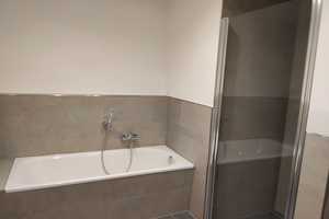 Neuwertige 3-Zimmer-Wohnung mit Balkon und EBK in Erfurt – Meyfartstr. 9, 99084 Erfurt – Vorschaubild 9