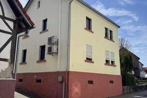 Von Privat: Gemütliches Einfamilienhaus in Schneppenbach mit Garage und Garten – Die vollständige Adresse der Immobilie erhältst du vom Anbieter., 63825 Schöllkrippen – Vorschaubild 1